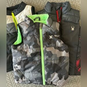 Set of 3 Puffer Vests
